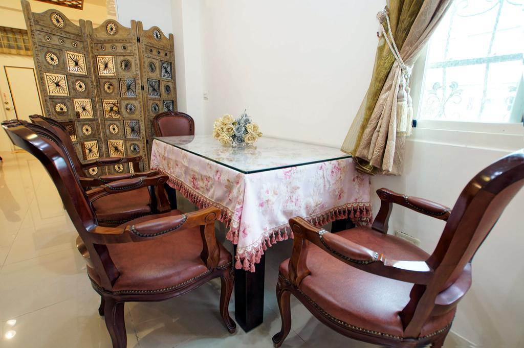 Rose Rider Guesthouse Taitung Bagian luar foto