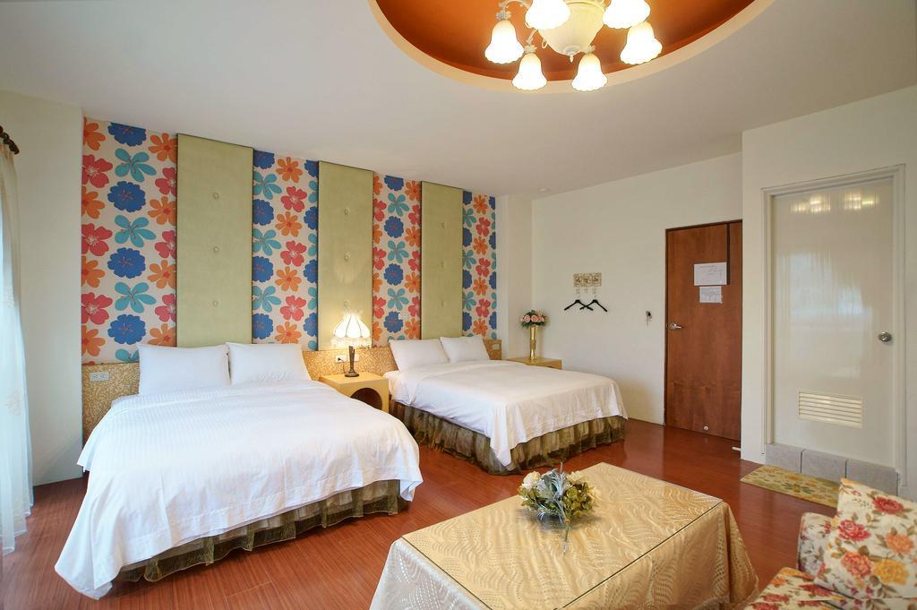 Rose Rider Guesthouse Taitung Bagian luar foto