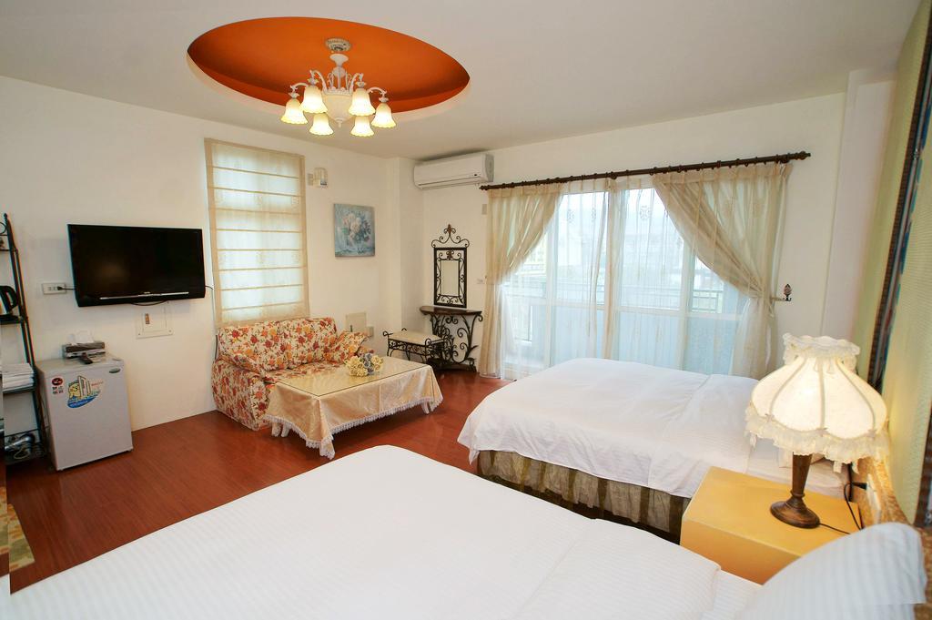 Rose Rider Guesthouse Taitung Bagian luar foto