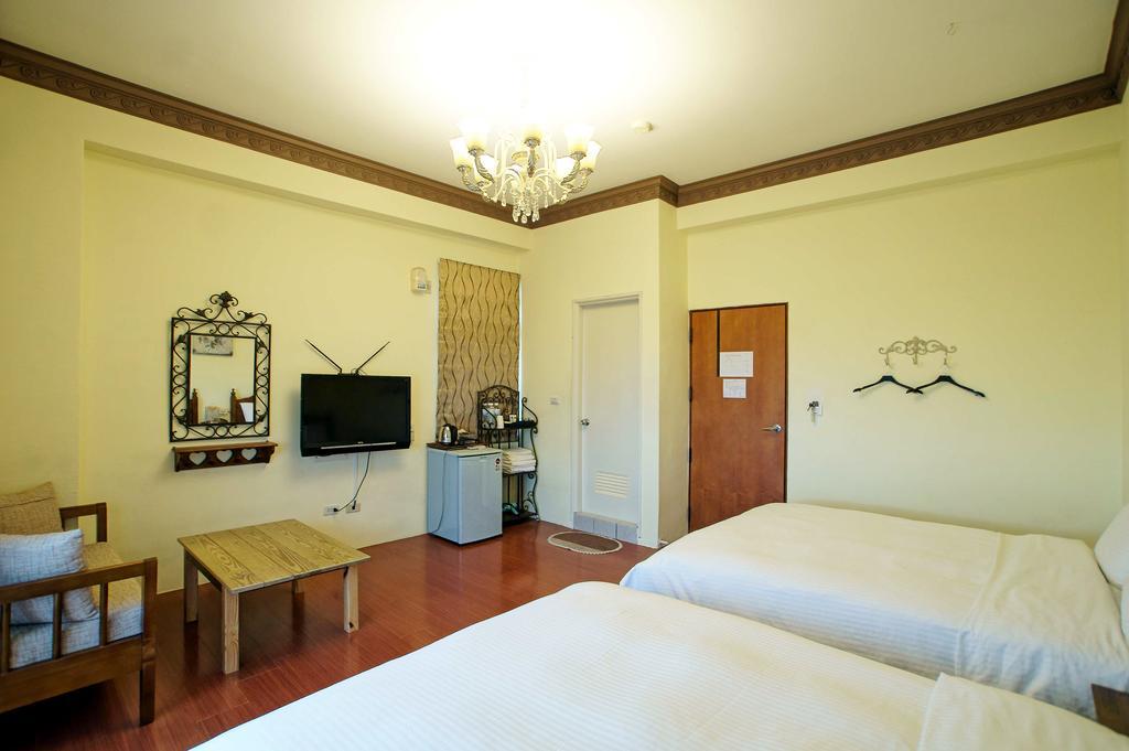 Rose Rider Guesthouse Taitung Bagian luar foto